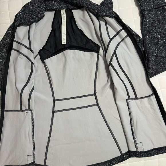 Lulumon Define Athletic Jacket - Picture 11 of 14